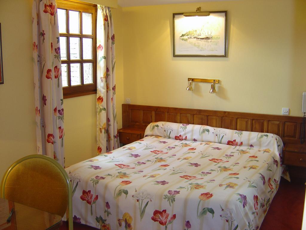 Le Ratelier Hotel Montaigut-sur-Save Luaran gambar
