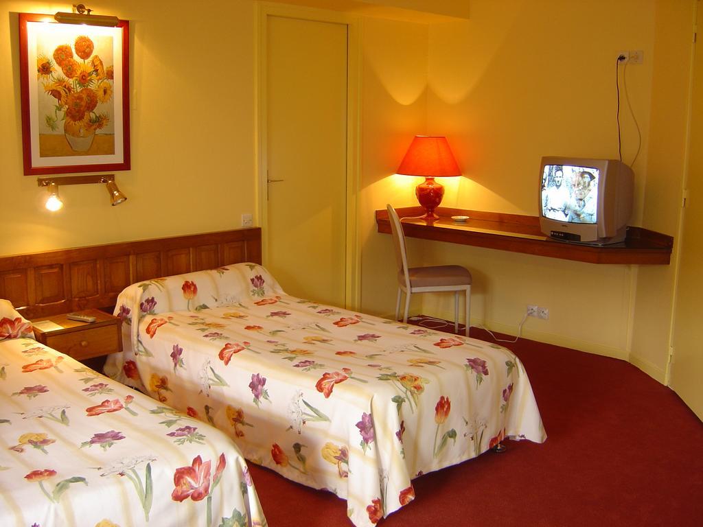 Le Ratelier Hotel Montaigut-sur-Save Luaran gambar